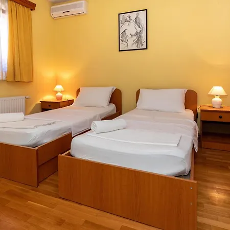 Amazing In With Wifi بيت للعطل *