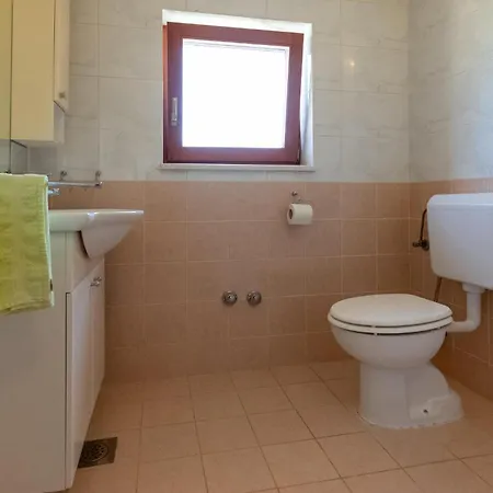 Amazing In With Wifi بيت للعطل