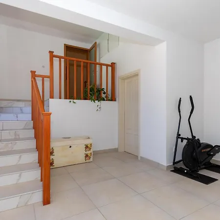 Amazing In With Wifi *