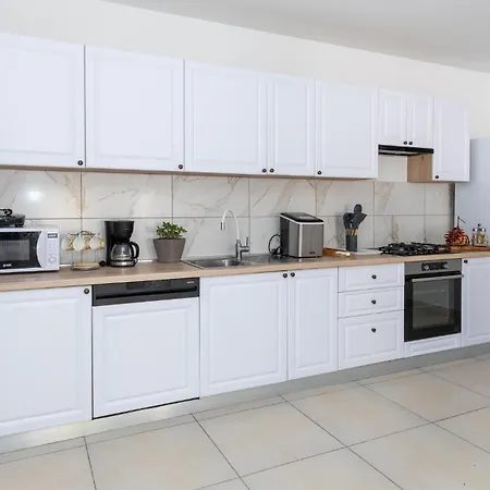 Σπίτι διακοπών Awesome In With Kitchen *