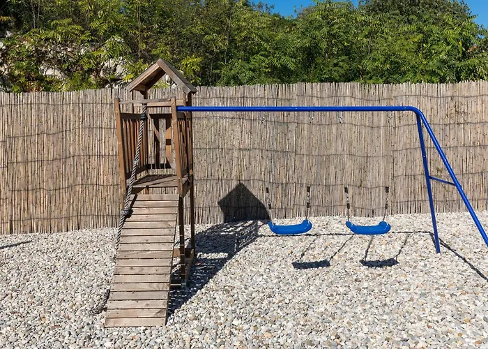 Amazing In With Wifi Holiday home